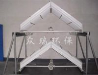 屋脊除雾器存在吸收塔里面的情况